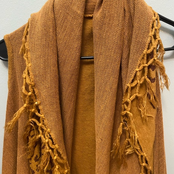 Women’s Shawl/Wrap one size - Picture 3 of 9
